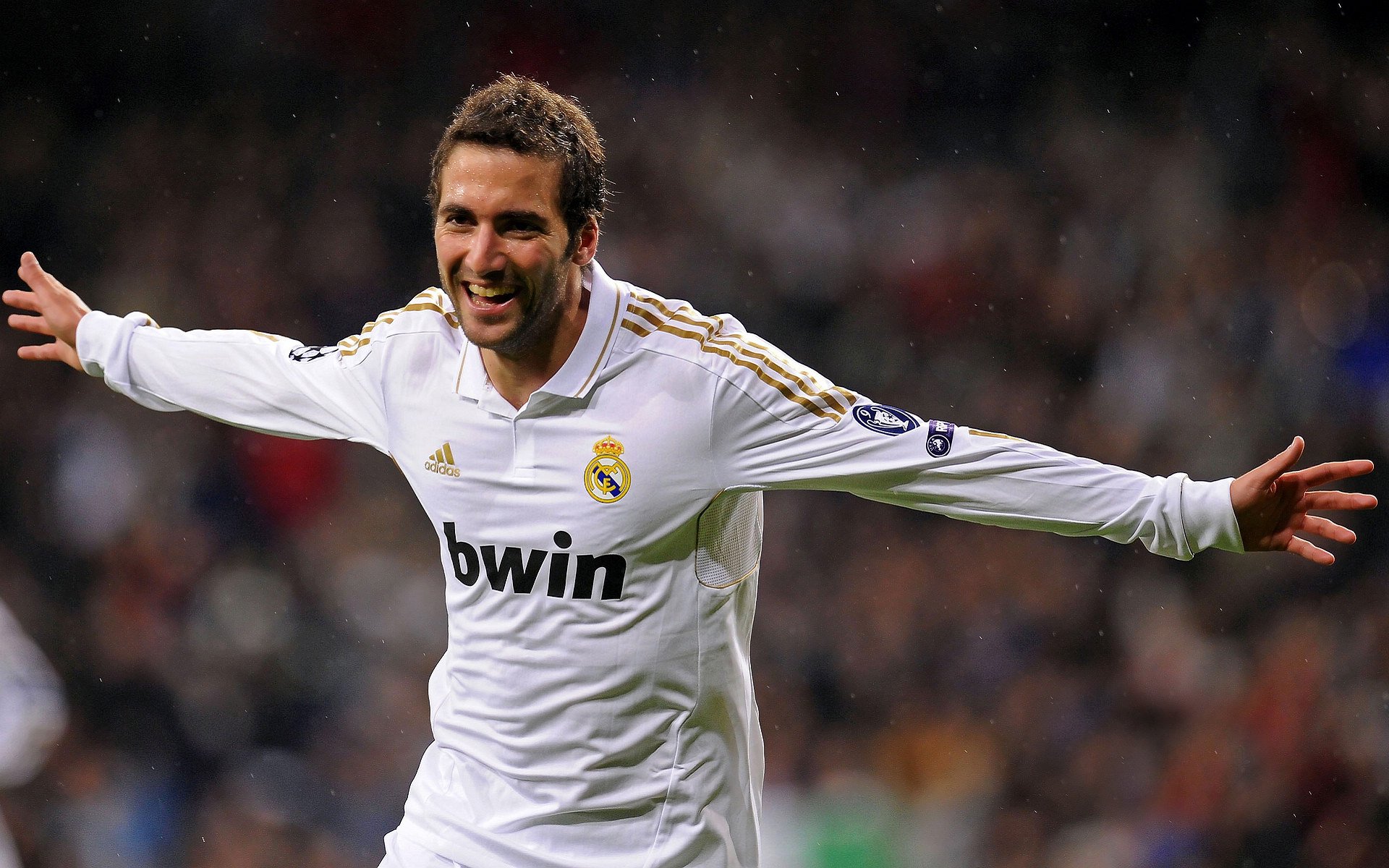 欧冠淘汰赛之夜，姆巴佩如何以个人节奏带动全队交响